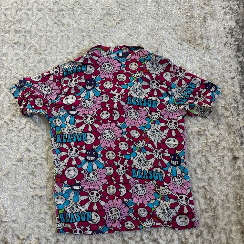Women’s xl Reason brand Smiley Floral Button Down Shirt - Pink and Blue - Picture 2 of 3